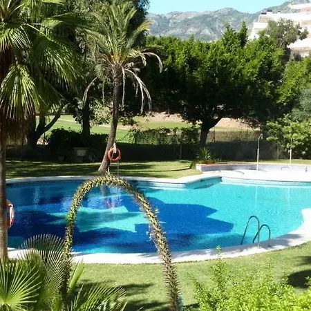 Hotell Aptos Marina Golf Benalmádena